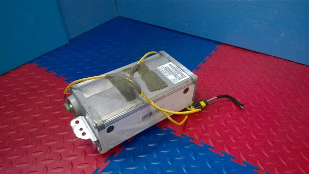 подушка безопасности пассажира BMW X3 E83  M54B30 231лс 3.0i