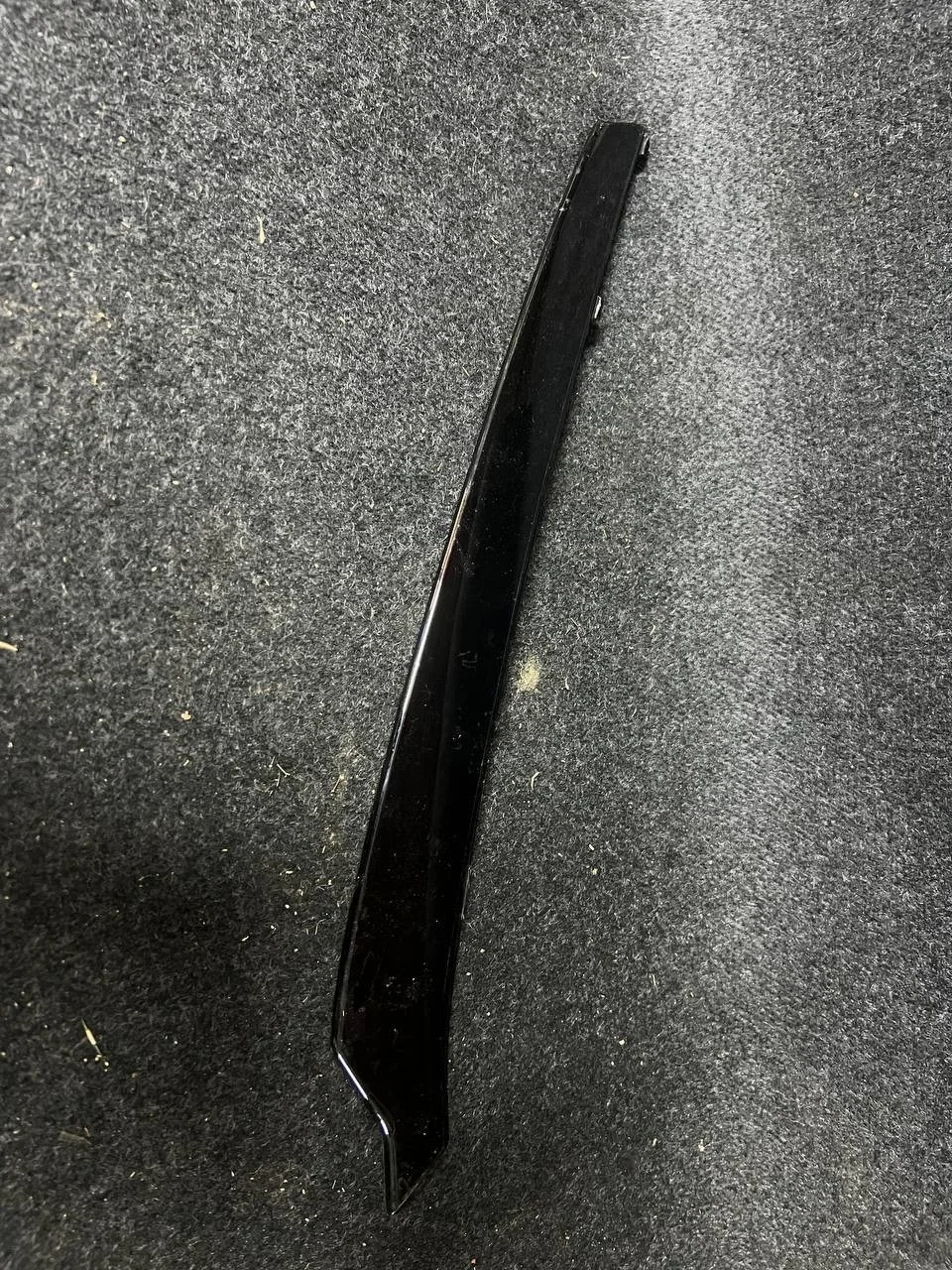 Кронштейн переднего бампера левый Mercedes-Benz E class W213 2016-2023 Седан (W213)