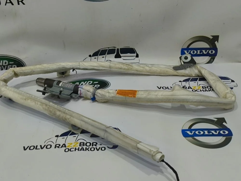 Шторка безопасности правая Volvo V70 31291249 XC70 II (2007—2013)