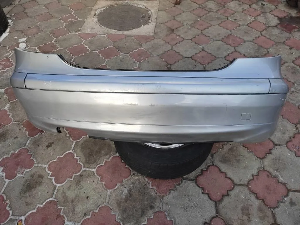 Бампер задний Mercedes-Benz