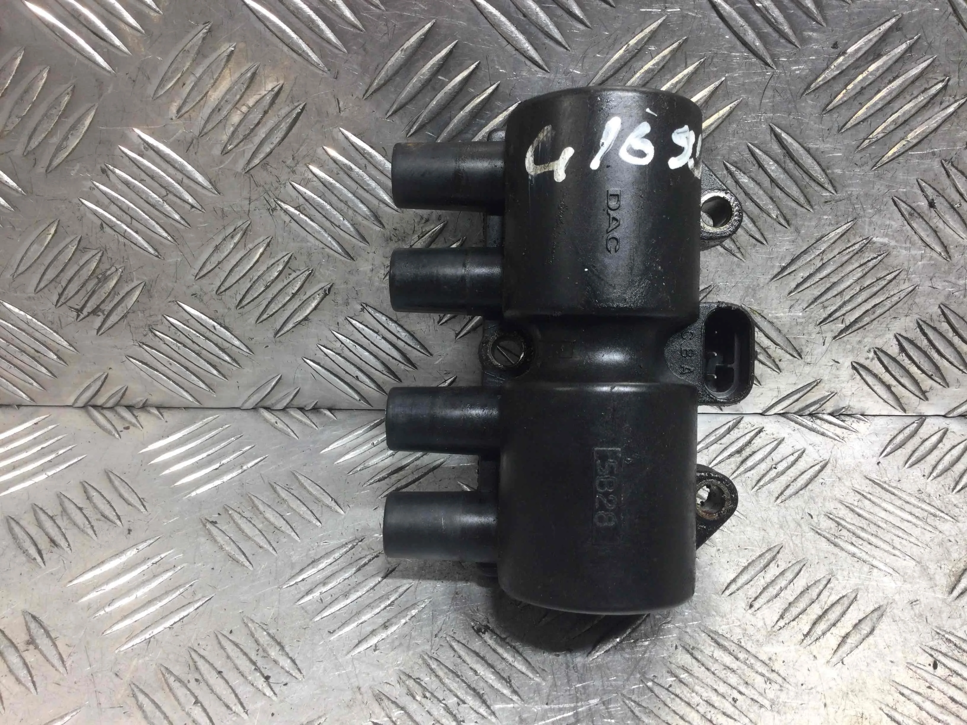 Катушка зажигания Chevrolet Kalos 1 поколение 2003 - 2008 бензин 1.4 i Механика Седан