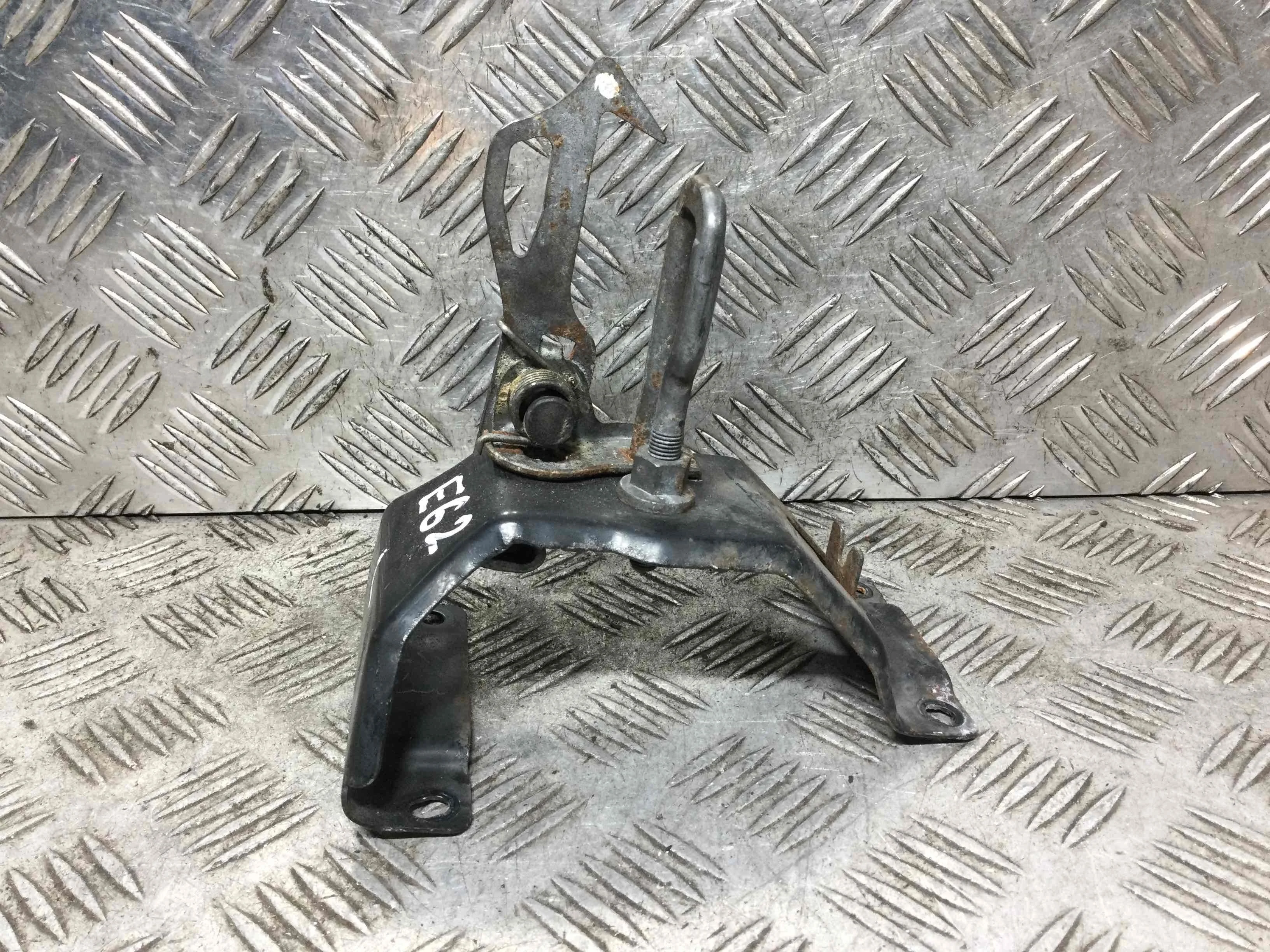 Замок капота BMW X5 E70 (2006-2010) дизель 3.0 TD Автомат Кроссовер