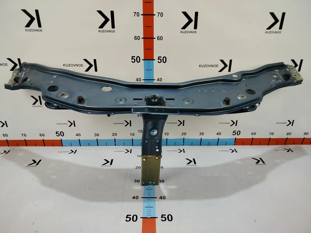 Рамка радиаторов (телевизор) Renault Duster 2015 HSM