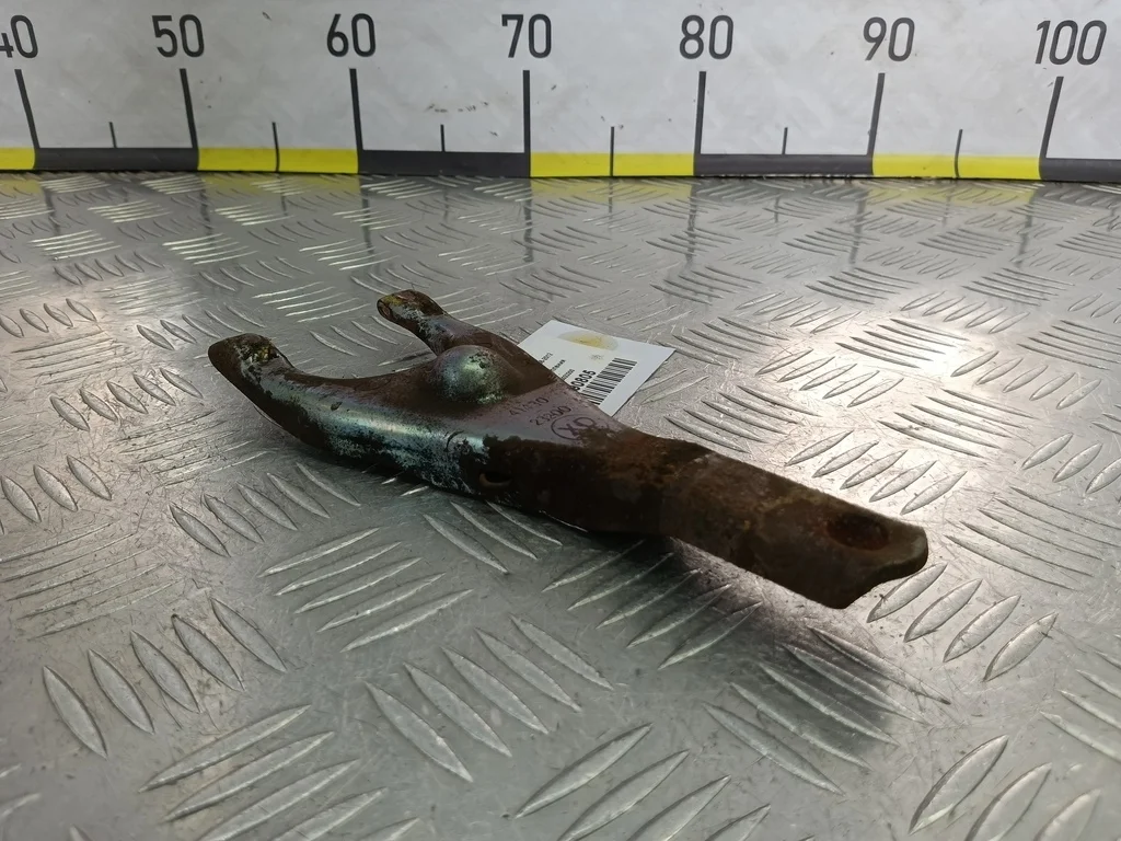 Вилка сцепления Kia Ceed ED рестайлинг (2010—2012)