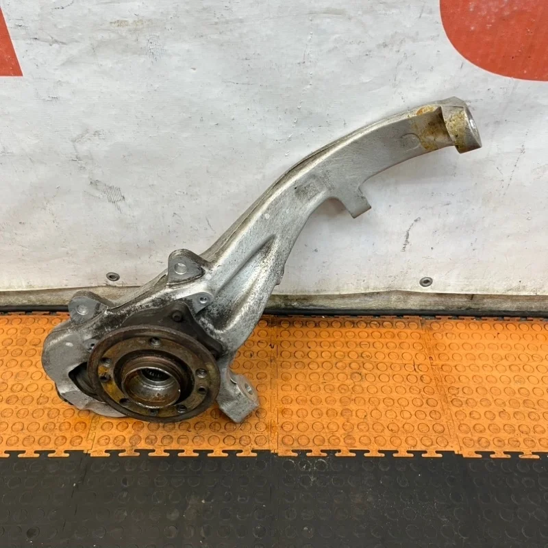 Кулак поворотный Mercedes GLE Coupe 2018 C292