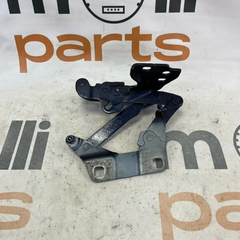 Петля капота Mercedes GLE Coupe 2018 C292