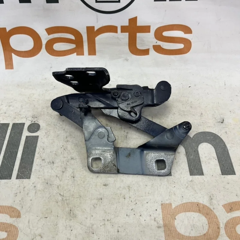 Петля капота Mercedes GLE Coupe 2018 C292