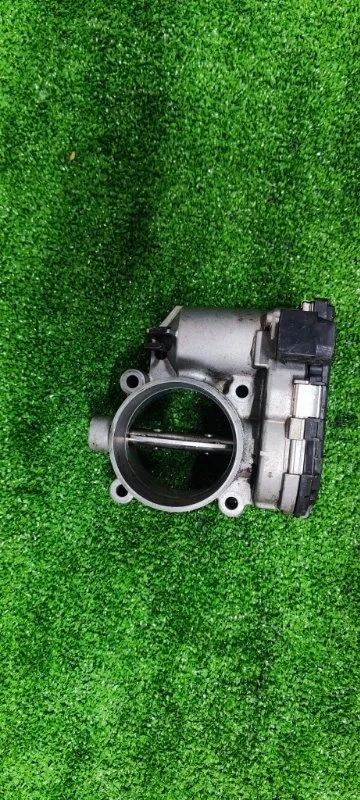 Дроссельная заслонка Mercedes-Benz C-Class 2006 A1110980050 M271