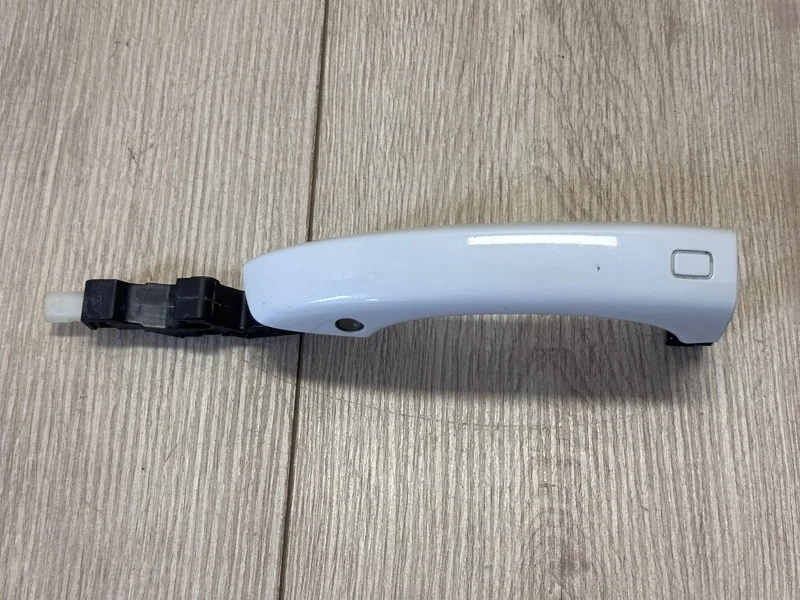 Ручка двери с keyless go Audi Q7 2015- 4M