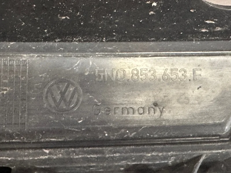 Решетка радиатора VW Tiguan 2011-2018 5N