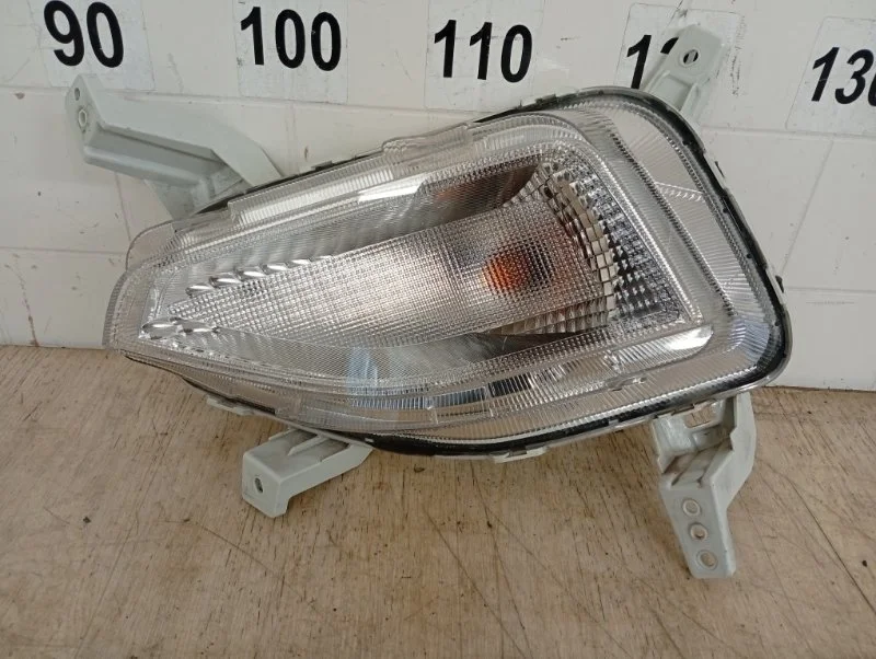 Повторитель поворотника HYUNDAI CRETA 2 2021 2022 2023 2024 2025 92303BW000, передний левый