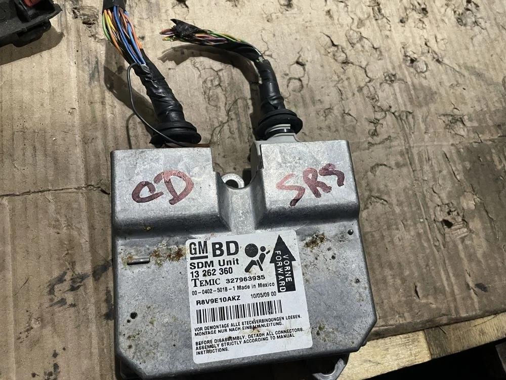 блок srs airbag opel corsa D