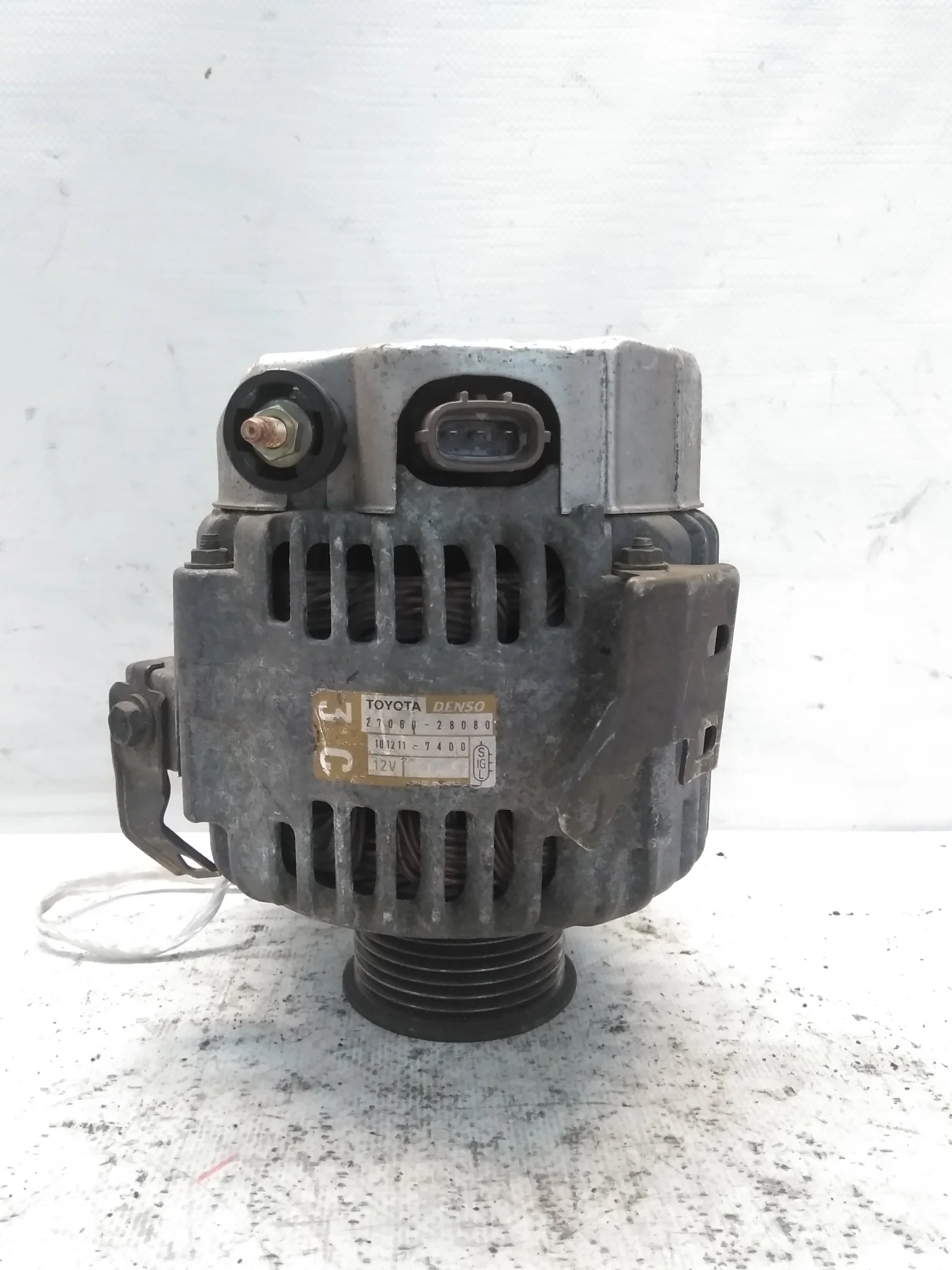 ГЕНЕРАТОР TOYOTA 1AZ-FE 1AZ-FSE 2AZ-FE ... HARRIER HIGHLANDER KLUGER V RAV4 ... ACU25 ACU25W ACV30 ACV35 2706028080 ОВАЛЬНАЯ ФИШКА 3 КОНТАКТА 100A D4169