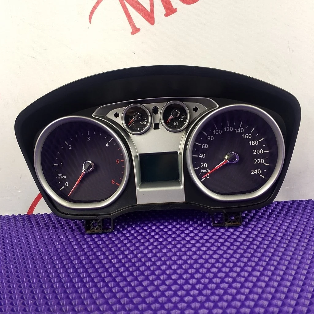 Панель приборов Ford Focus 2008 8V4T10849GF 2 1.6 TDCI G8DA