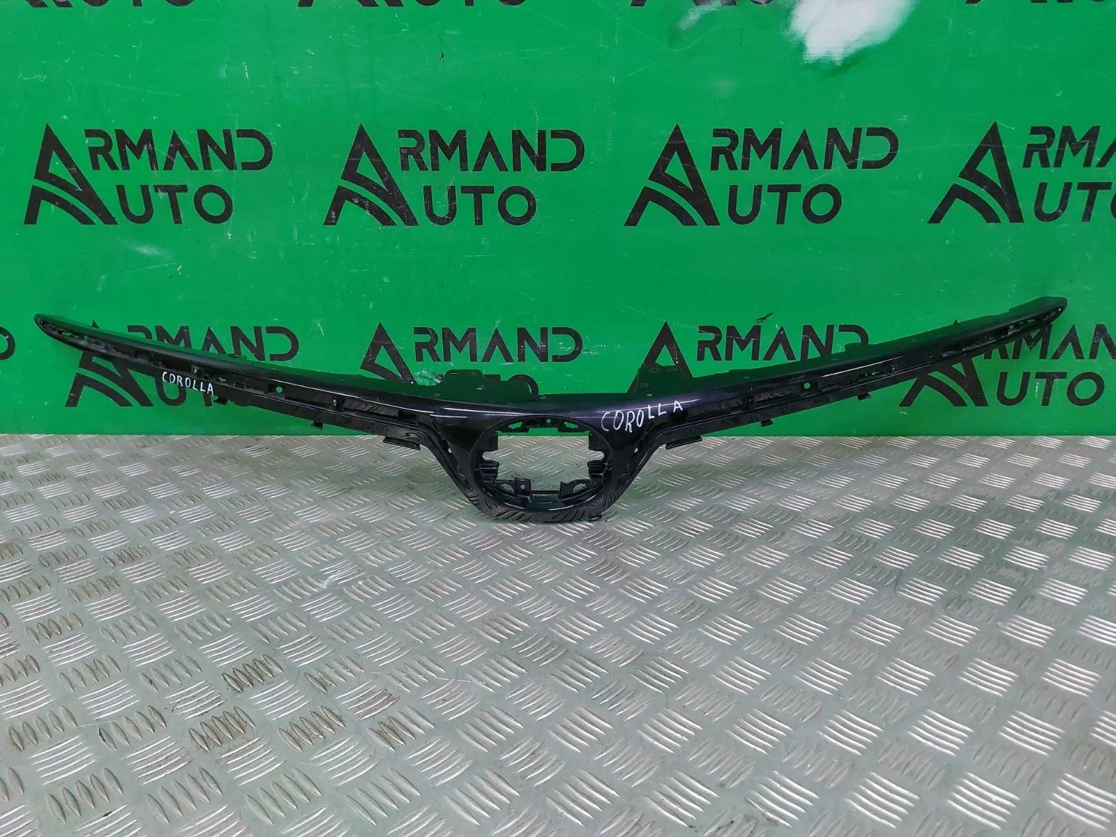 Решетка радиатора Toyota Corolla 2018-нв 12 E210