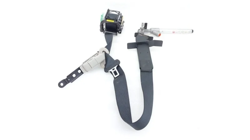 Ремень безопасности пиропатроном Nissan X-Trail 2017 T32