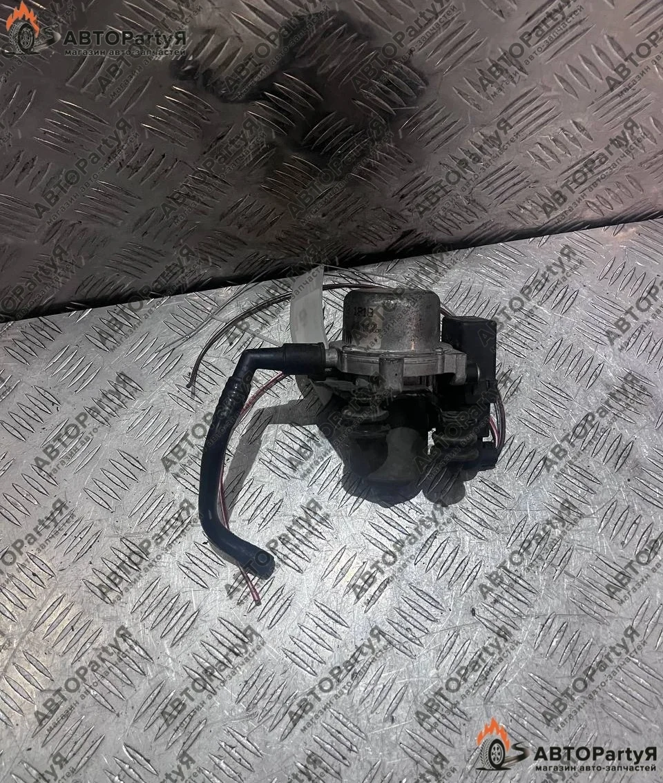 НАСОС ВАКУУМНЫЙ Volkswagen Golf6 Mk6 CAX 1,4 л.