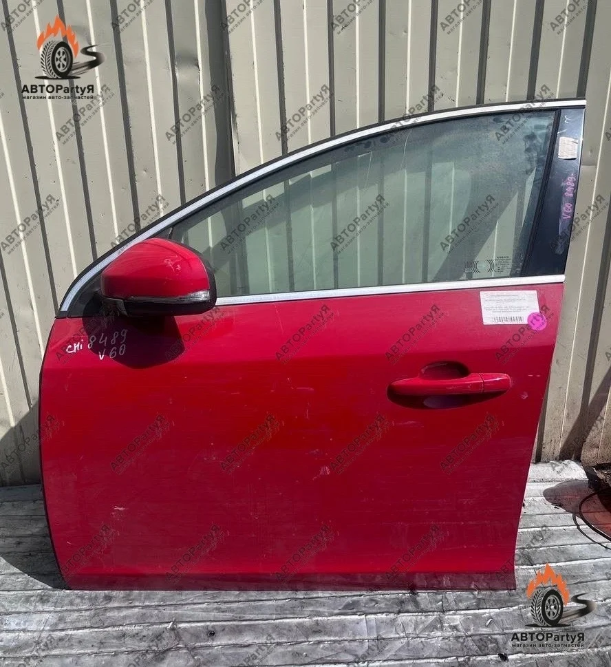 Дверь передняя левая Volvo V60 FS FH
