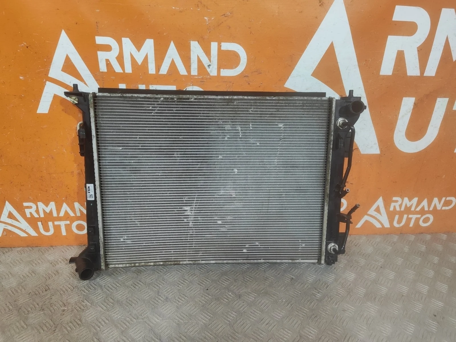 Радиатор двигателя (двс) Hyundai Tucson 2015-2021 3