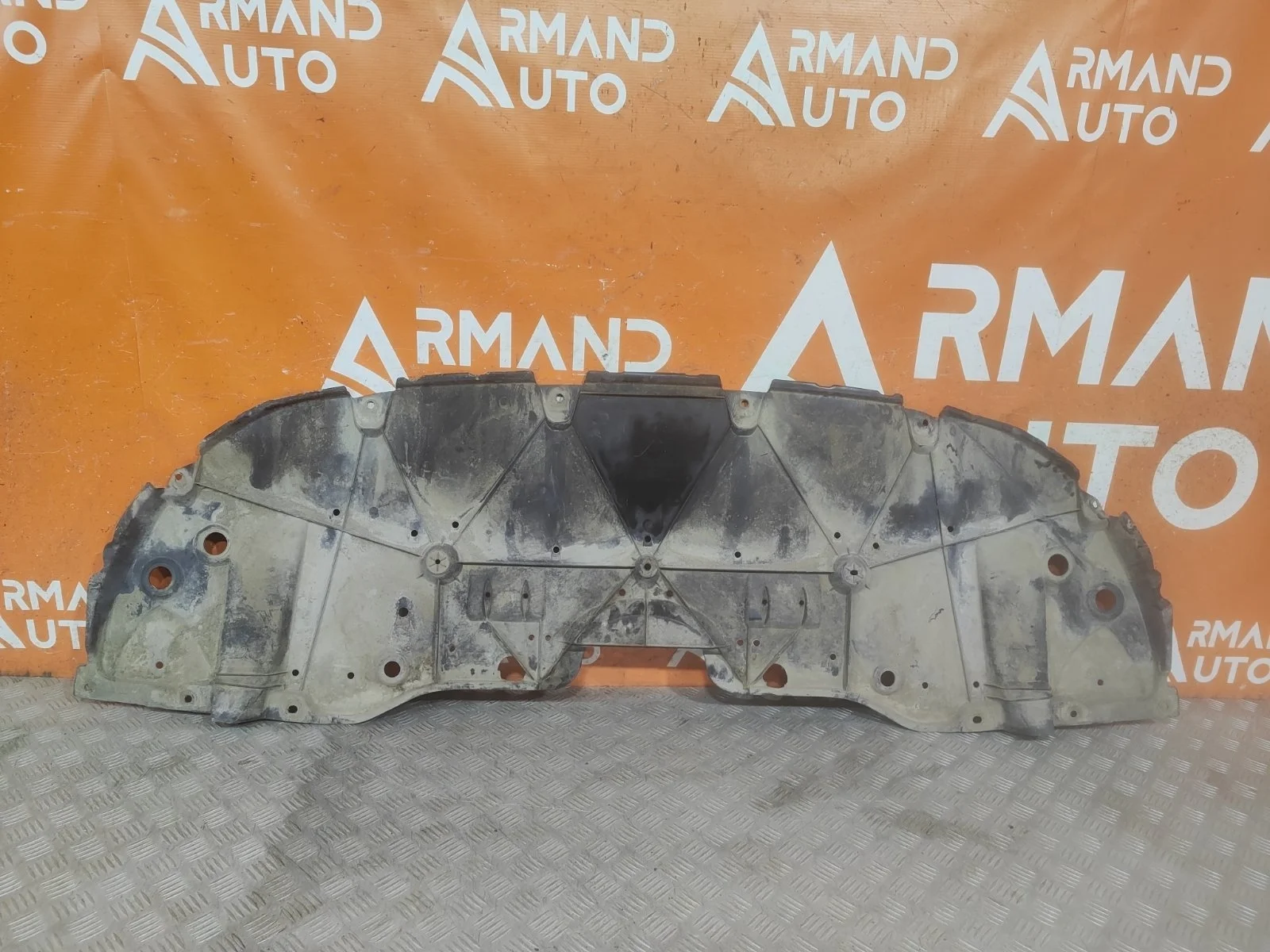 Пыльник бампера Toyota Camry 2020-нв 8 XV70