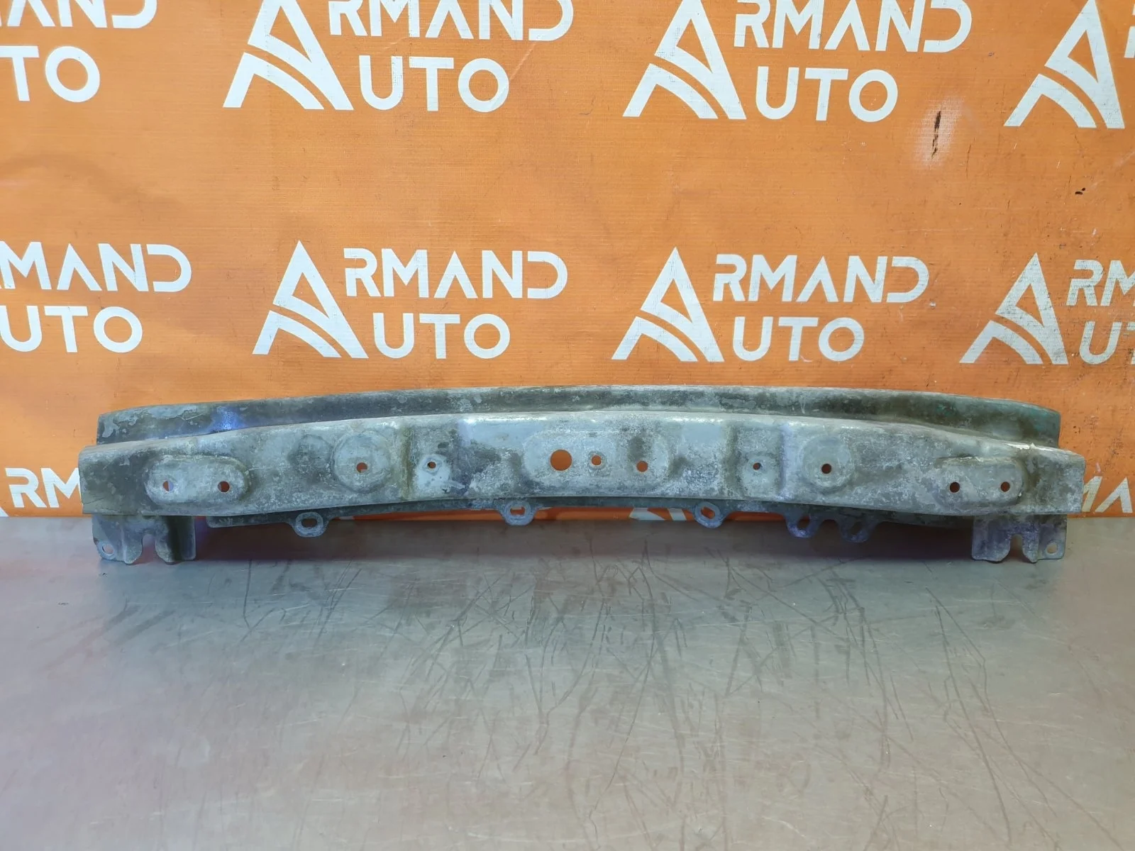 Усилитель бампера верхний Mitsubishi Outlander 2015-нв 3