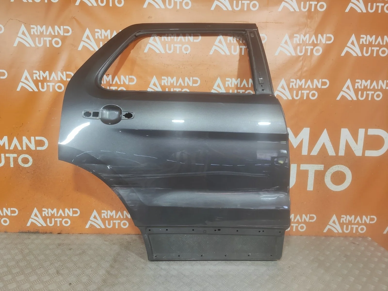 Дверь Ford Explorer 2010-2015 U502