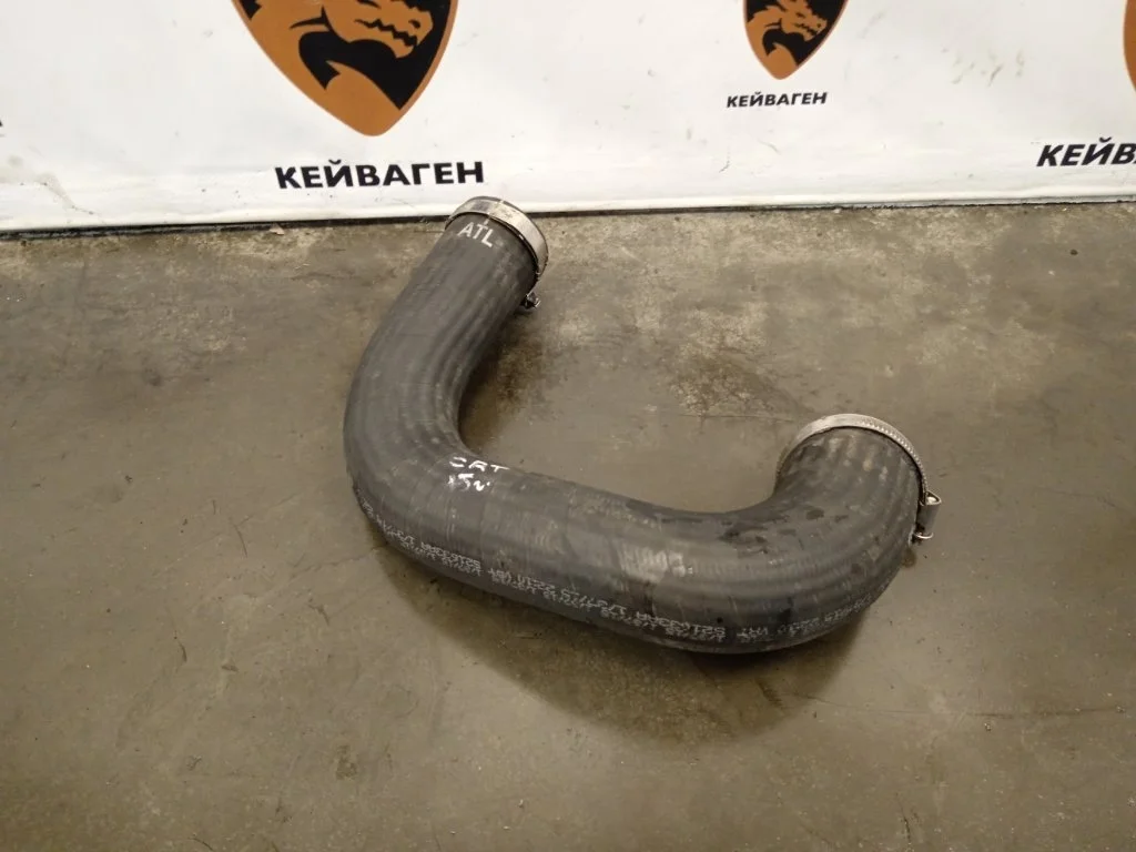 Патрубок интеркулера Audi A6 2015 4G