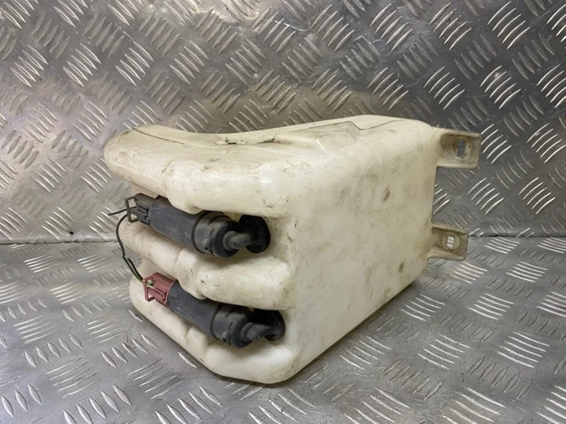 Бачок омывателя Land Rover Freelander I 1997-2006 AWR4763