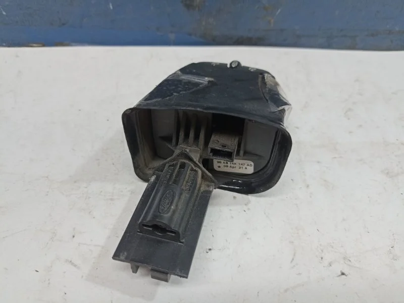 Кнопка управления магнитолой на руль Ford Fusion 2007 98AB14K147AD