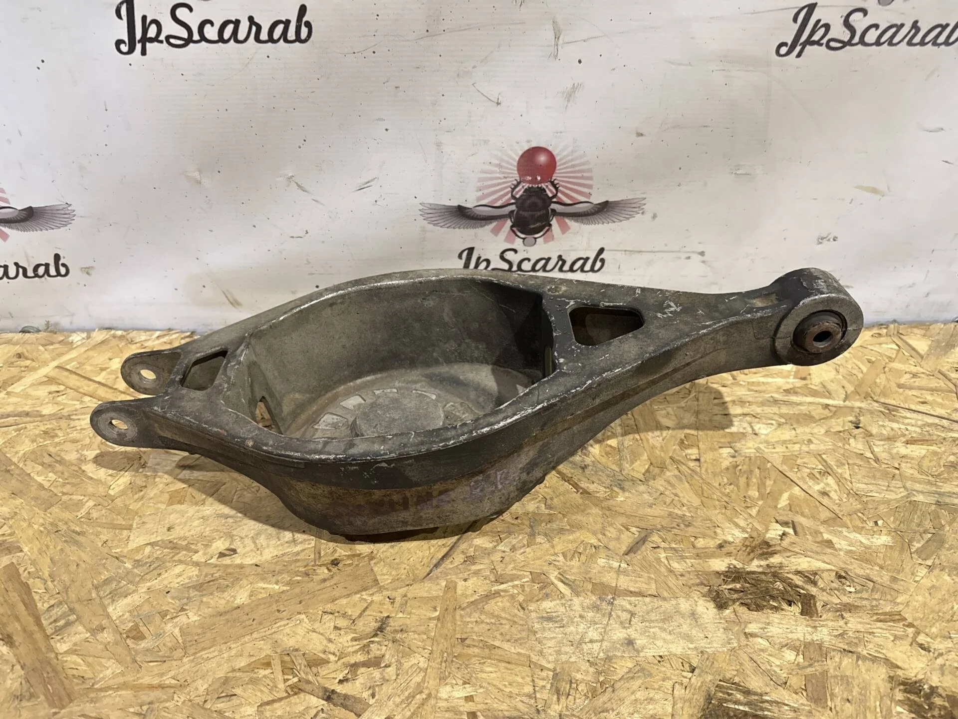 Рычаг задний правый Infiniti EX37, QX37 J50