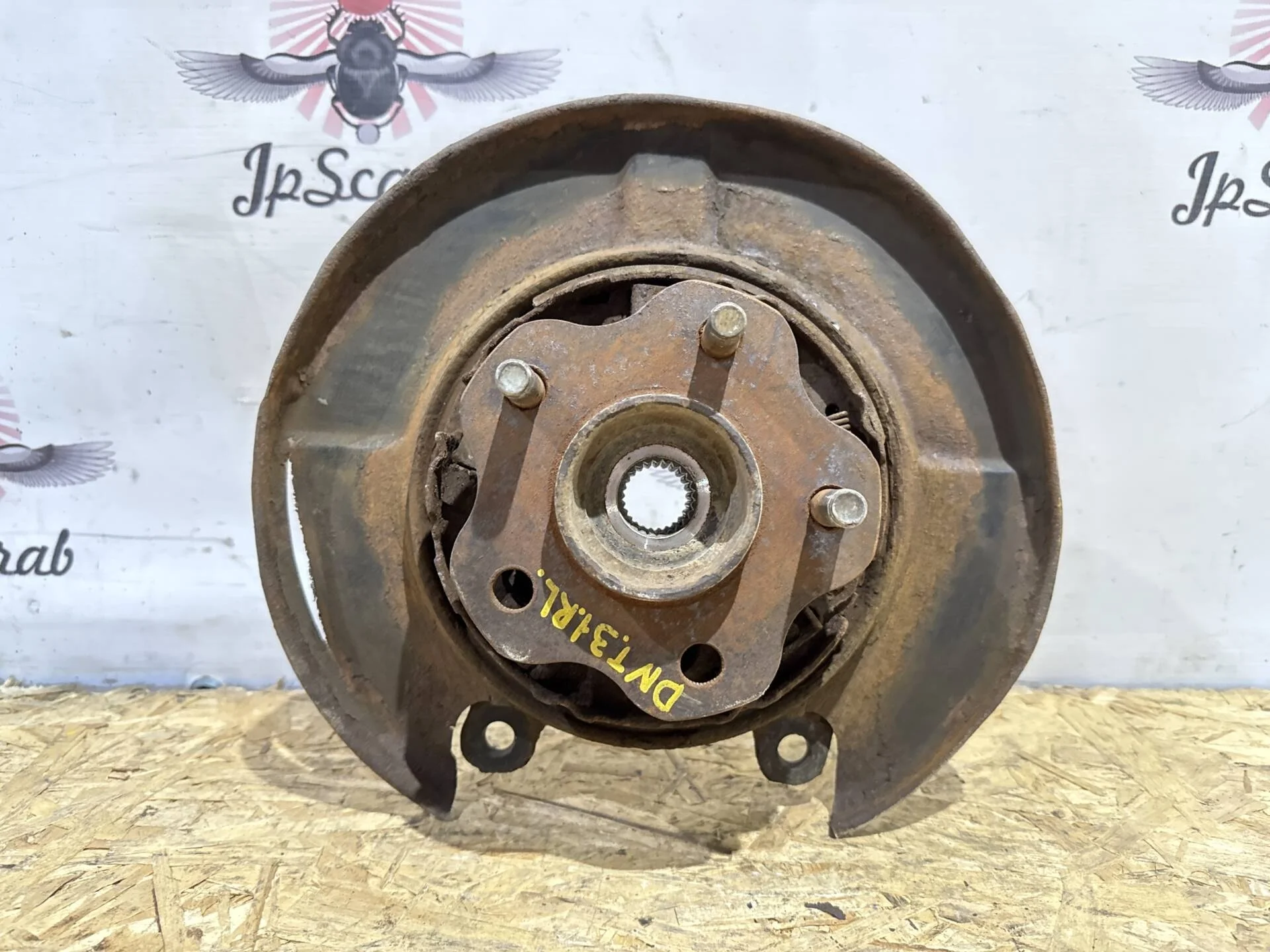 Ступица задняя левая Nissan X-Trail T31