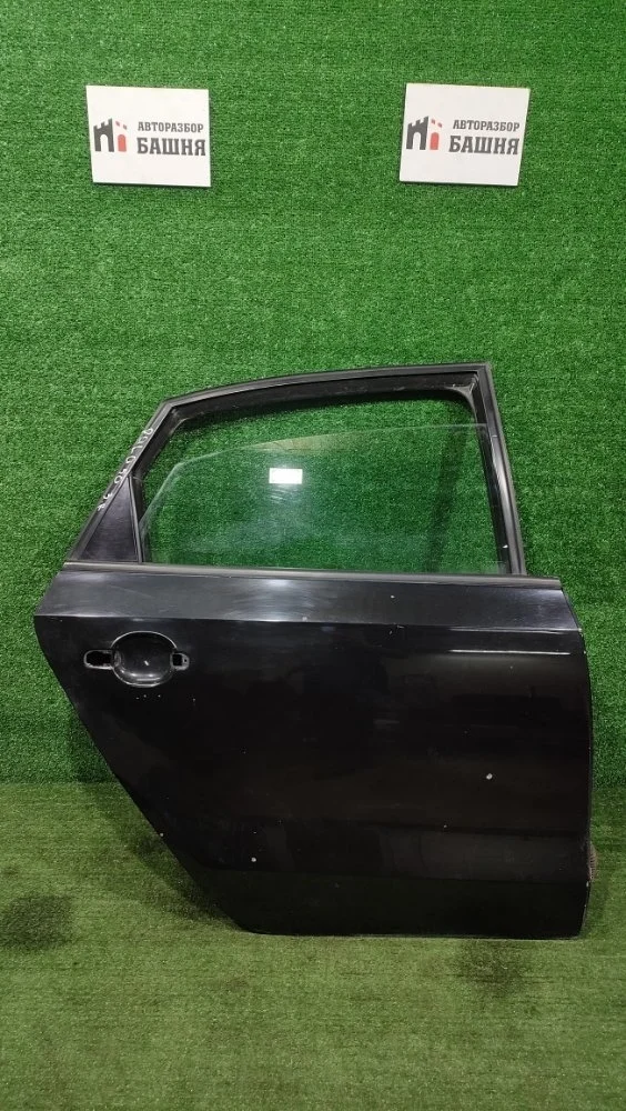 Дверь Volkswagen Polo 2012 6RU833056C 5 CFNA, задняя правая