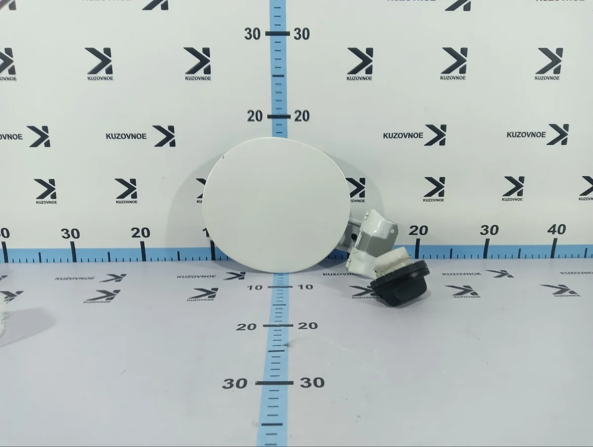 Лючок бензобака Mazda Mazda6 2017 GJ