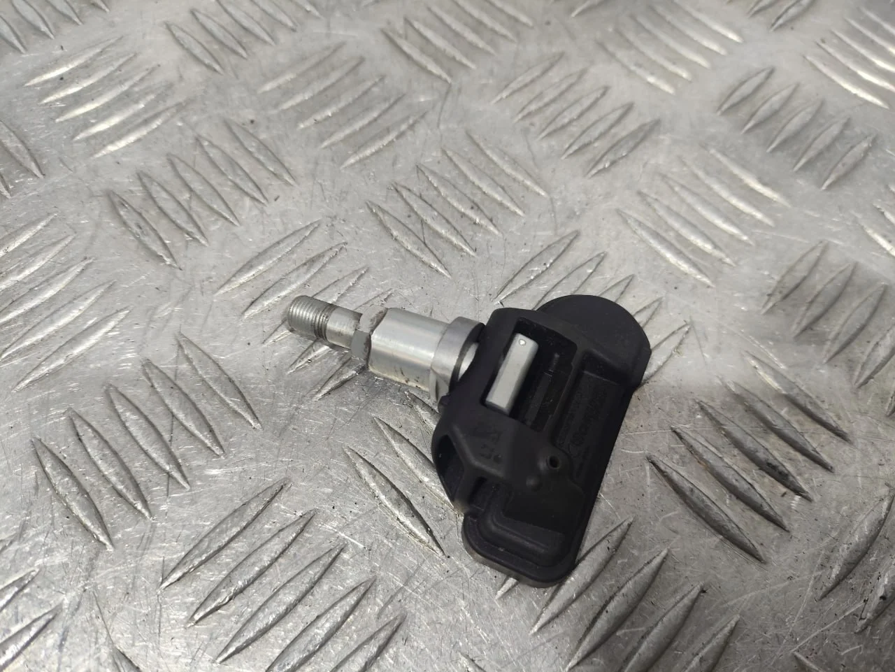 [Б/У] Датчик давления в шине TPMS Mercedes [Код: 00636472 ]