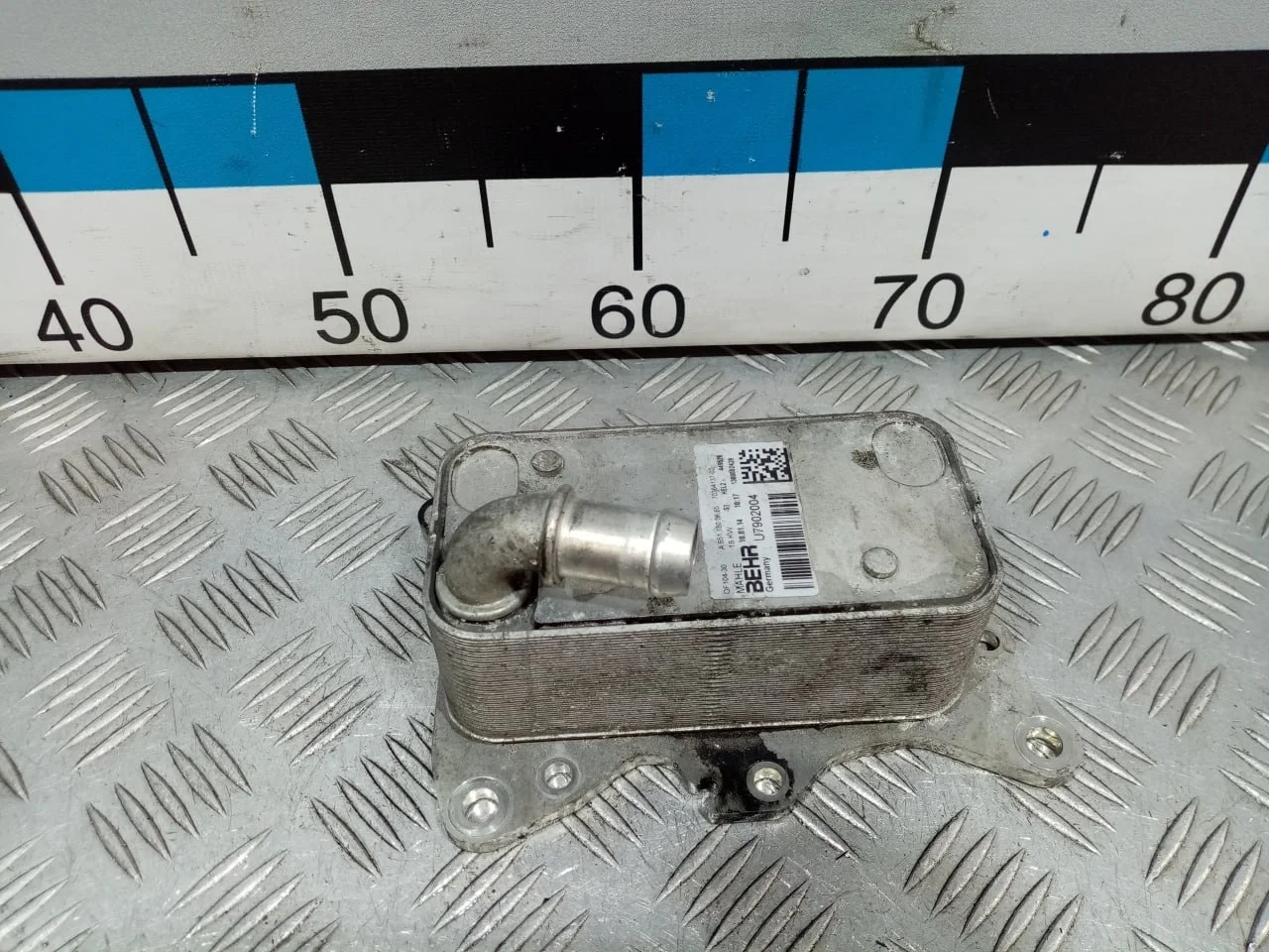 [ЧАСТЬ Б/У] Корпус масляного фильтра - (Состояние: радиатор A6511800665 of104-30) [ХОРОШЕЕ] [Код: 00635057 ]