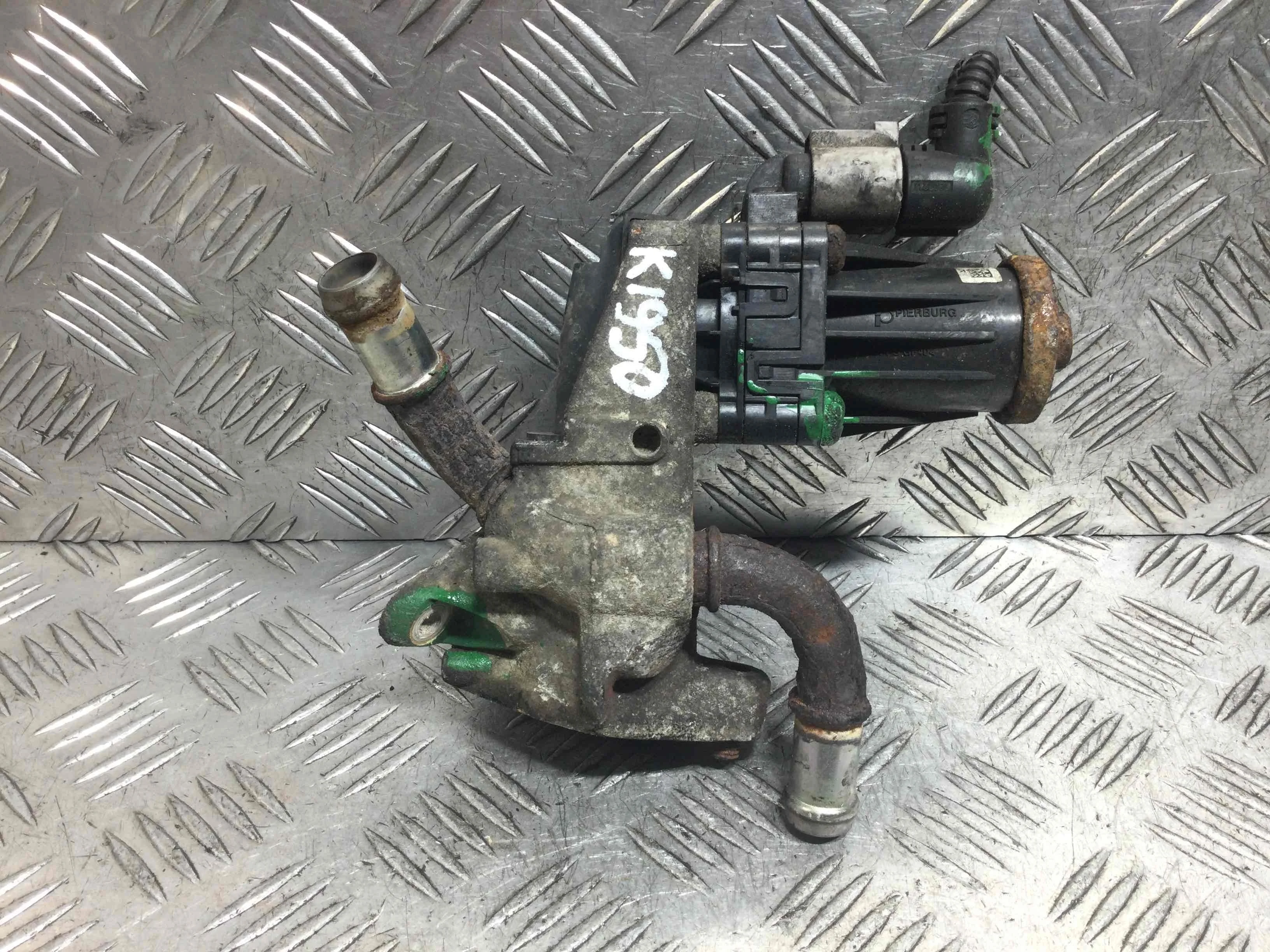 Клапан EGR Ford Transit 3 поколение [рестайлинг] (2006-2013) дизель 2.4 TDCi Механика Микроавтобус