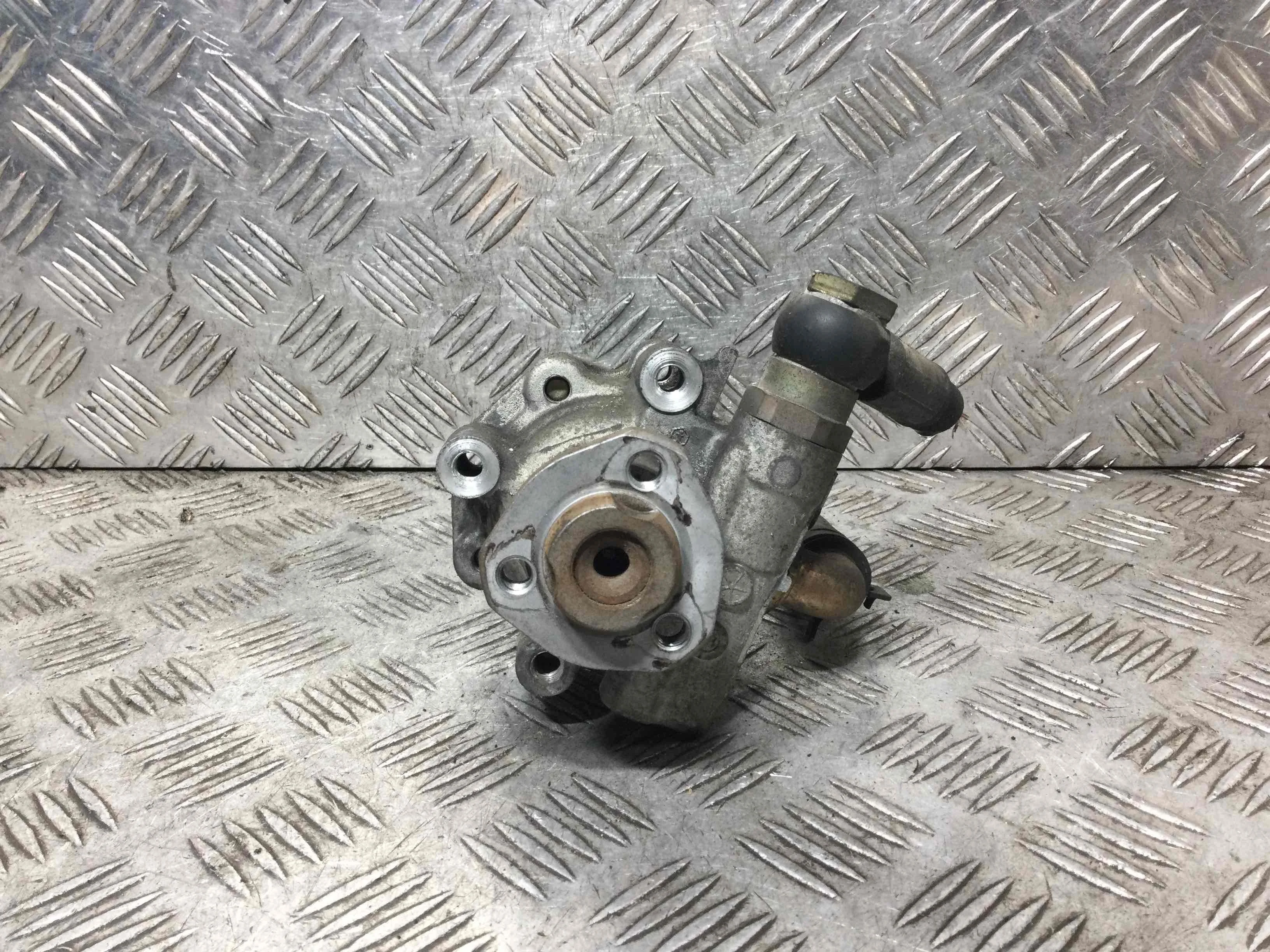 Насос гидроусилителя руля Volkswagen Golf 4 поколение (1997-2004) бензин 1.4 i Механика Х/б