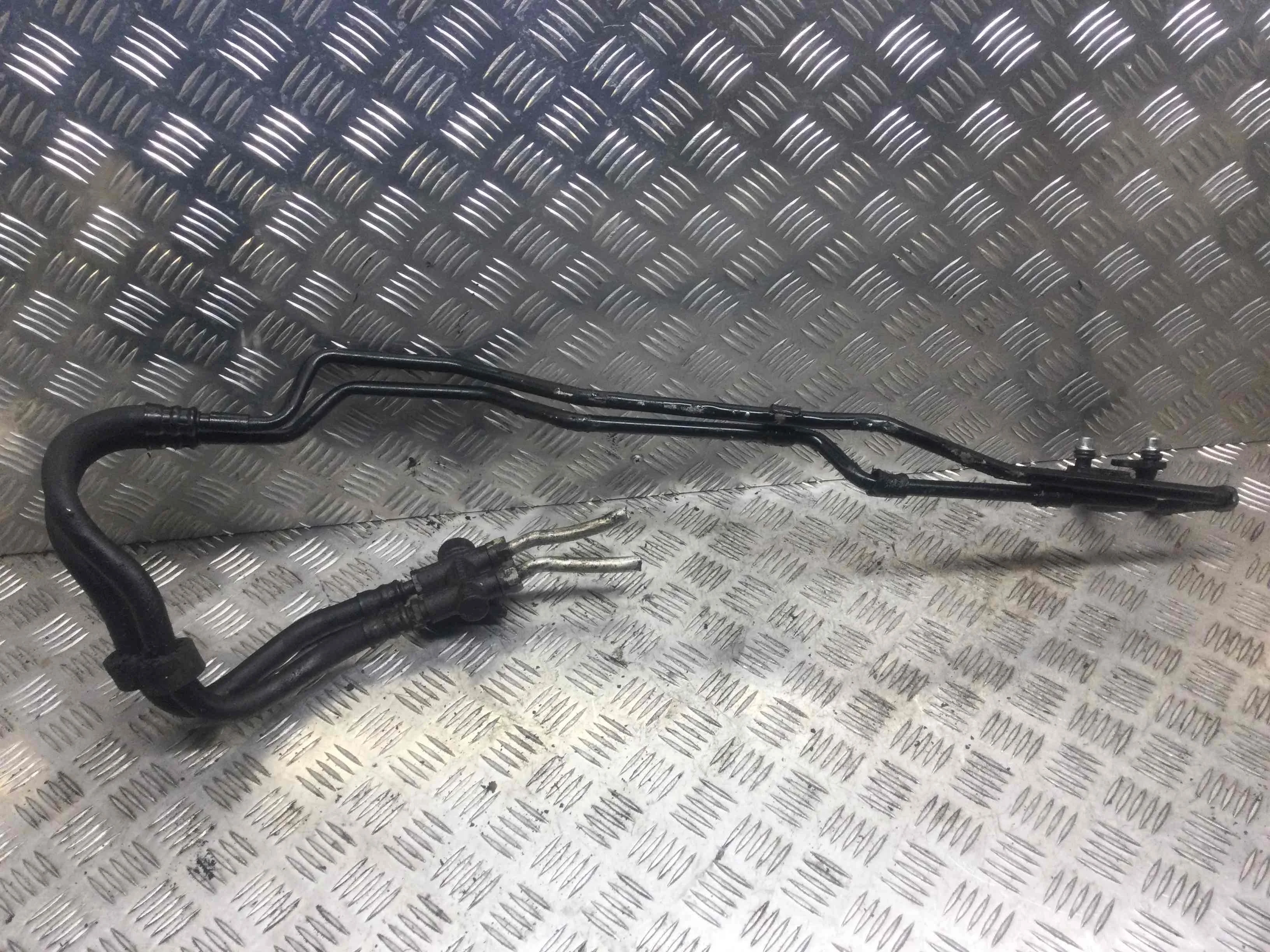 Шланг (трубка) АКПП Volkswagen Touareg 1 поколение 2002-2007 дизель 2.5 TDI Автомат Кроссовер