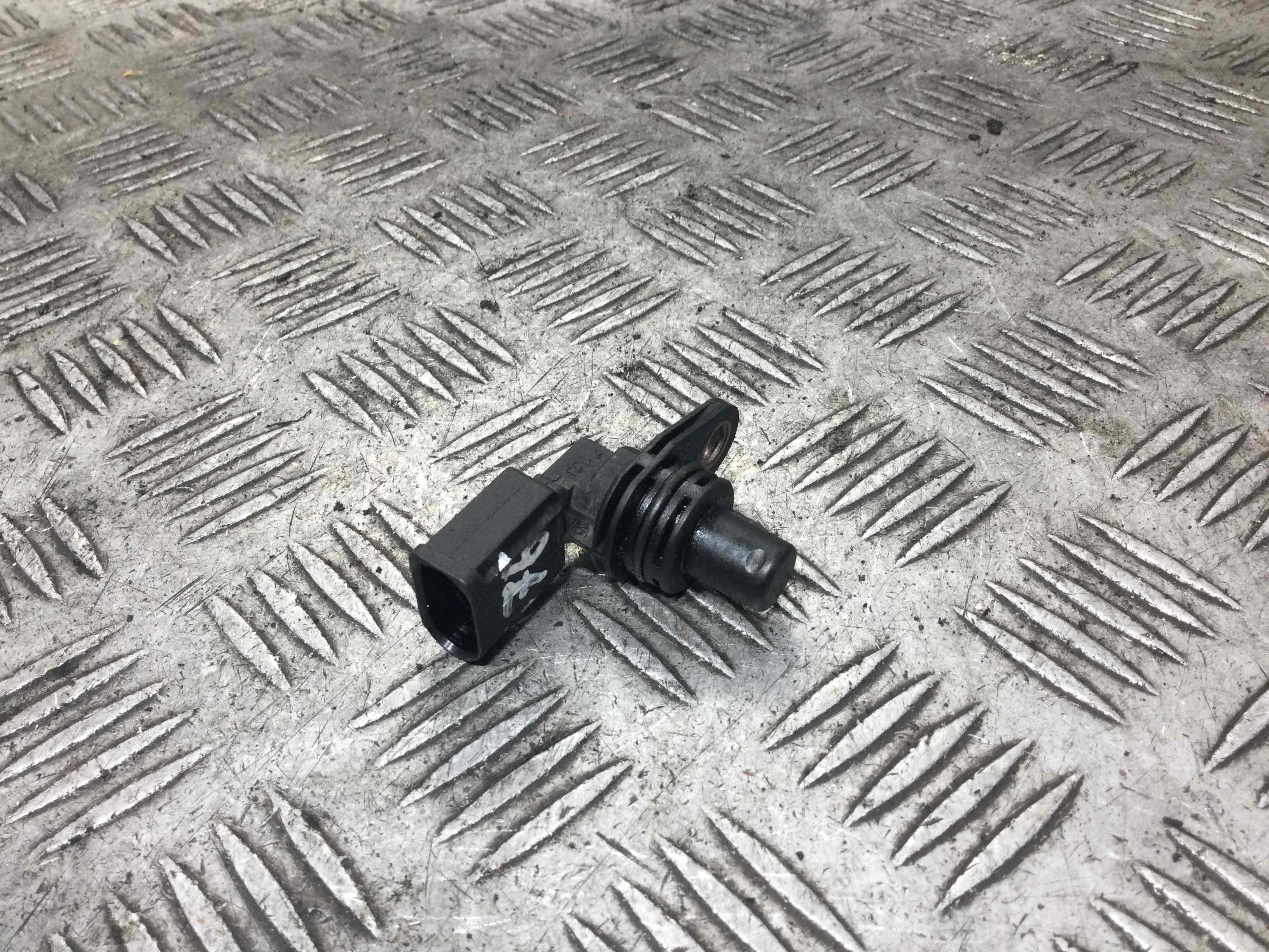 Датчик распредвала Skoda Fabia 1 поколение (1999-2004) бензин 1.4 i Механика Универсал