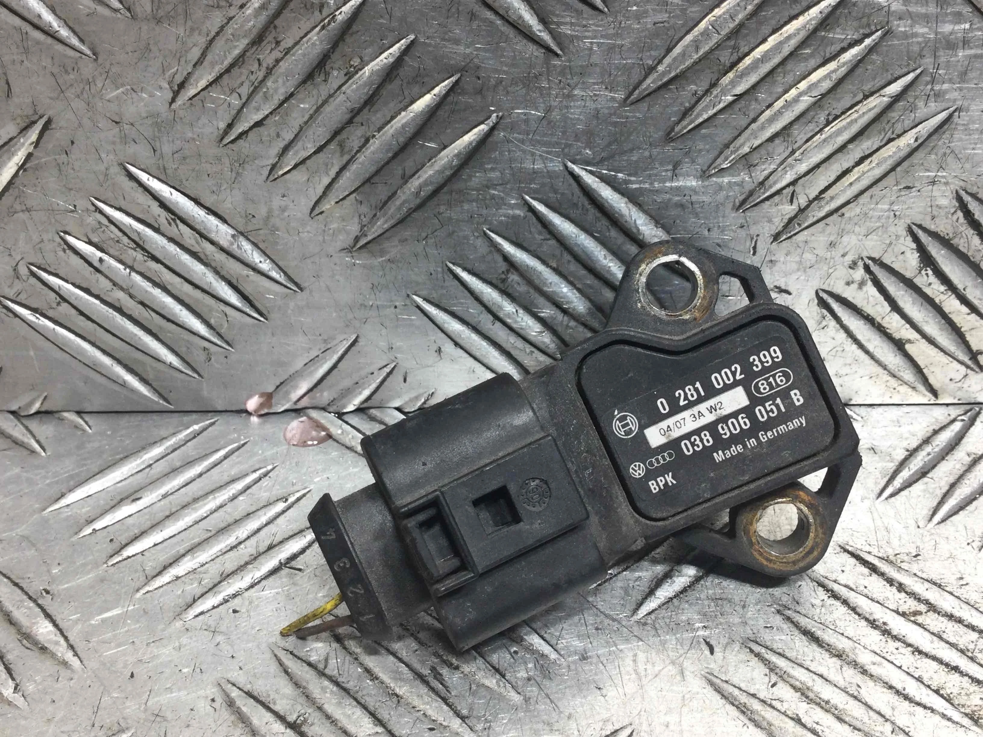 Датчик абсолютного давления Volkswagen Golf 5 поколение (2004-2009) дизель 1.9 TDI Автомат Х/б