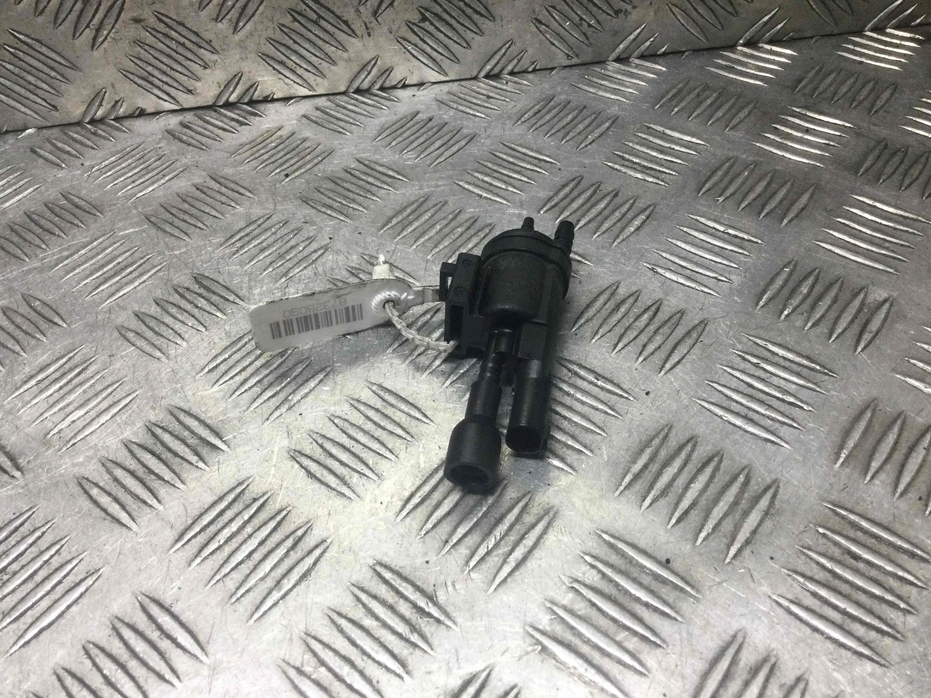 Клапан электромагнитный Mercedes Sprinter Sprinter II (w906) 2006 - 2017 дизель 2.2 CDI Механика Микроавтобус