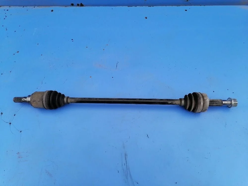 Приводной вал зад. (лев=прав) Nissan X-Trail III (2013—2019) 396001HC1C