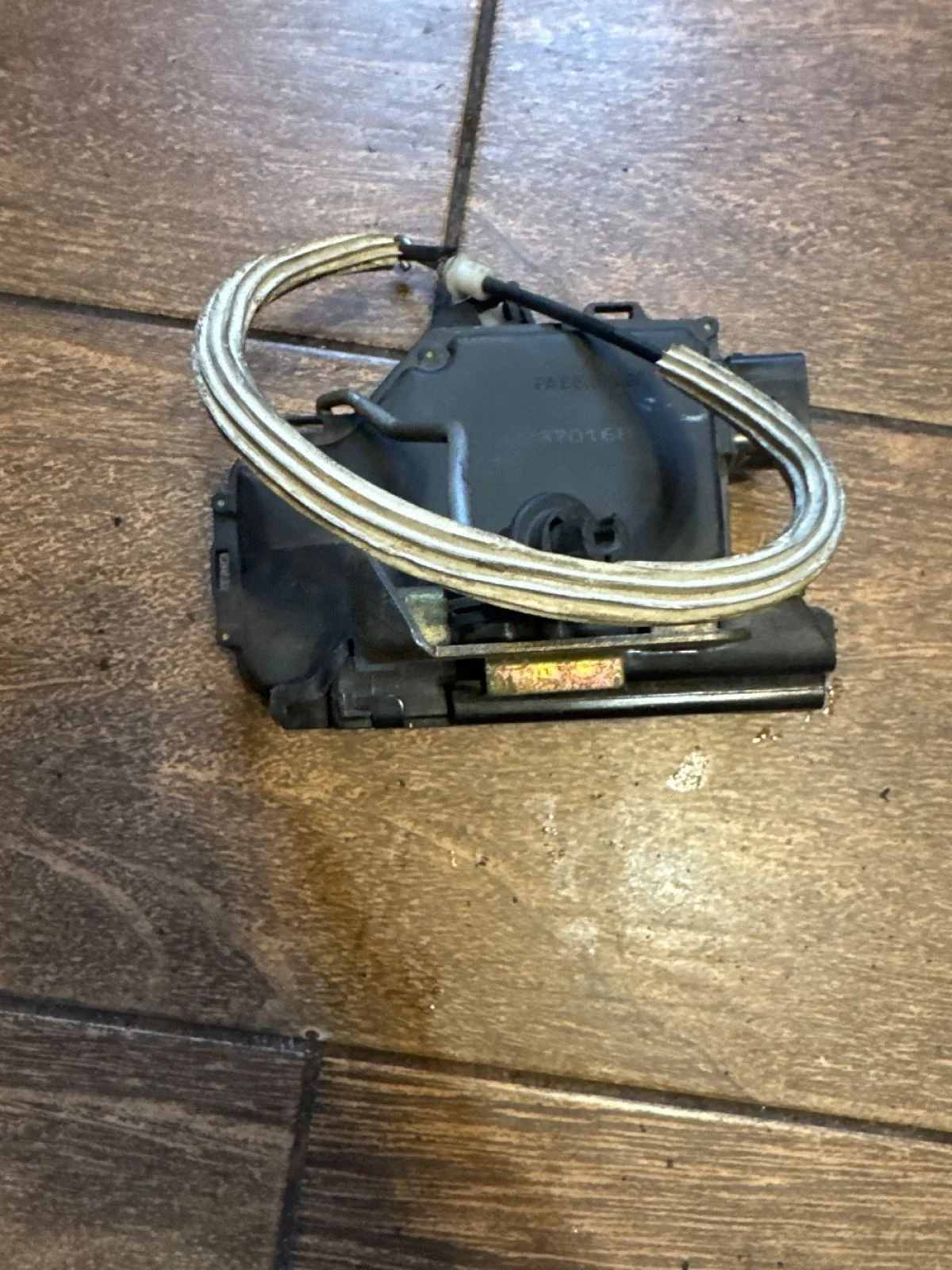 Замок двери передней правой Audi A6 C5 (1997—2001)