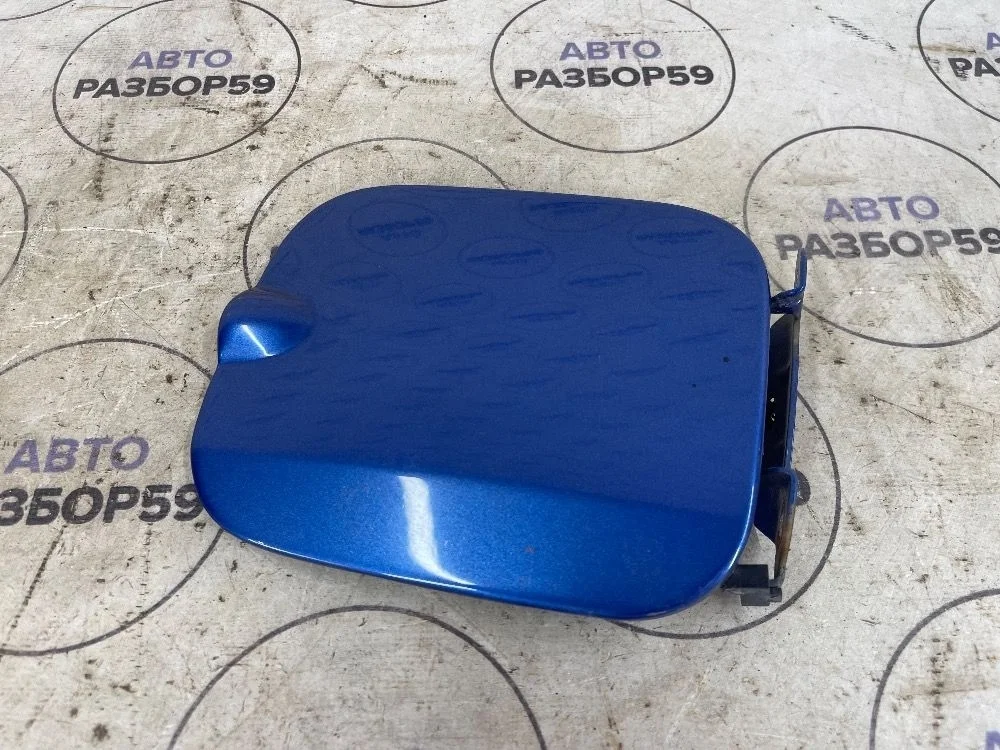 Лючок бензобака Renault Logan I (2004—2009)