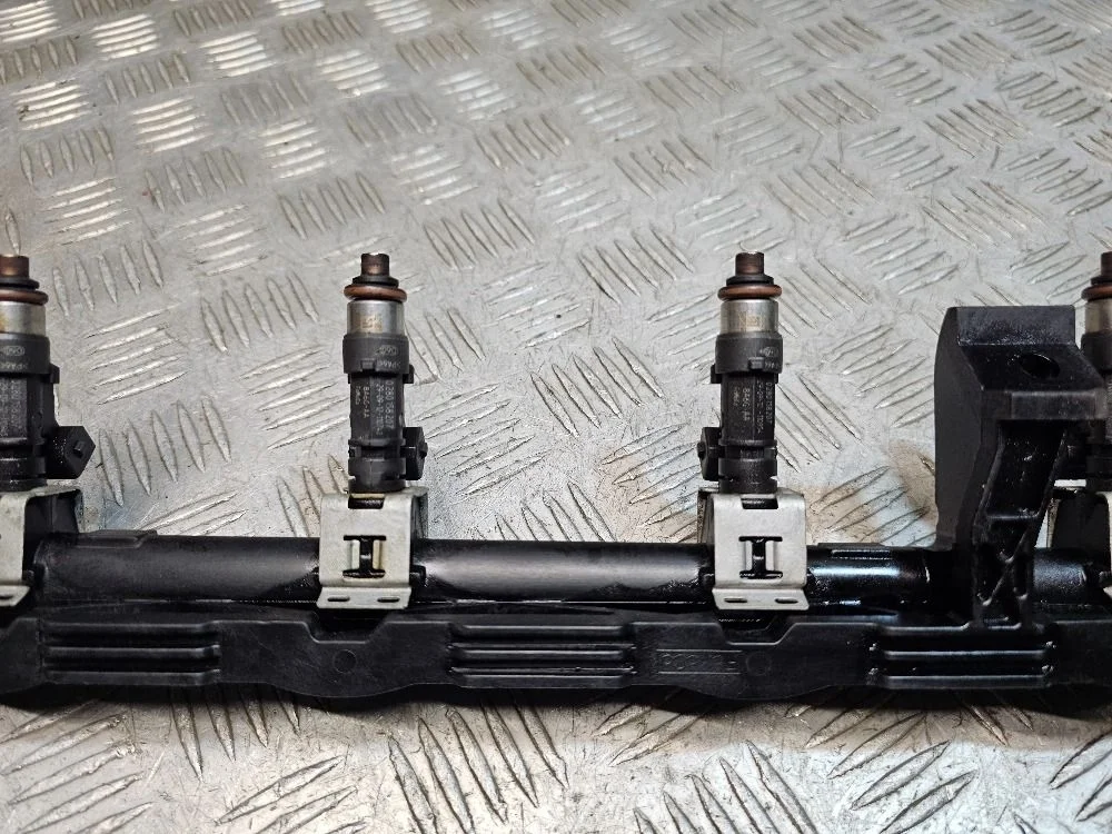 Форсунки топливные Fomoco на Focus 3 IQDA