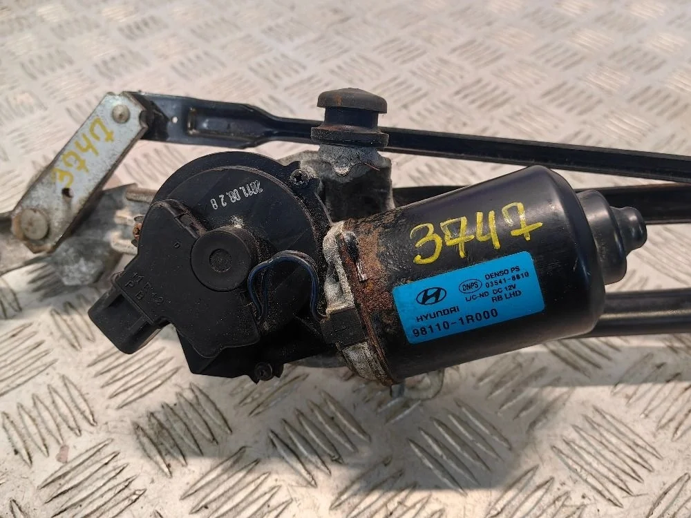 Мотор трапеции дворников Hyundai Solaris I