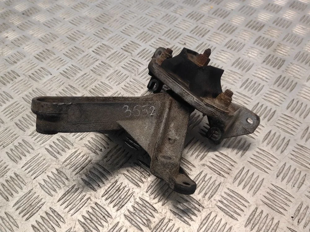 Подушка двигателя левая Renault Megane II