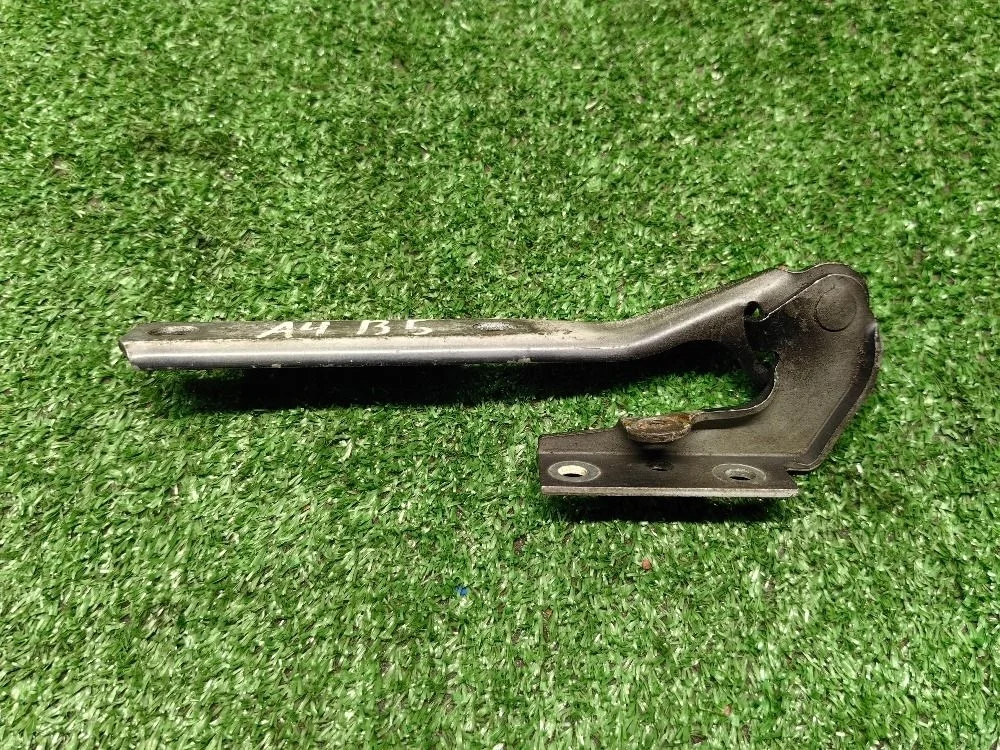 Петля капота левая Audi A4 B5