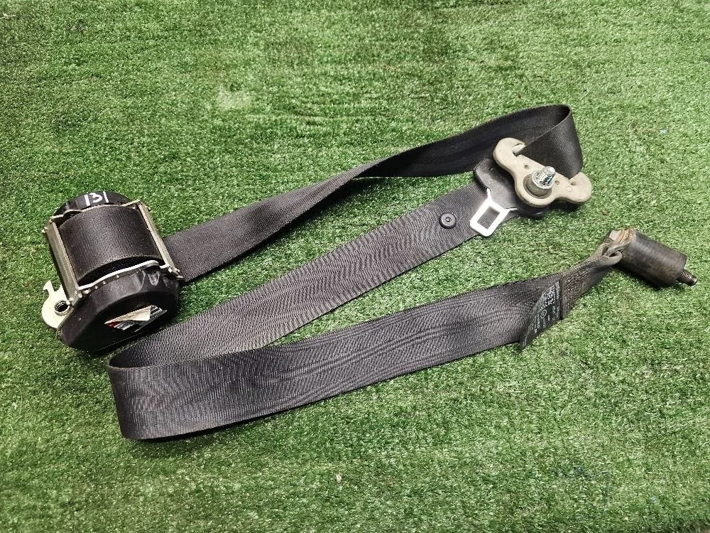 Ремень безопасности передний левый Almera (G15)