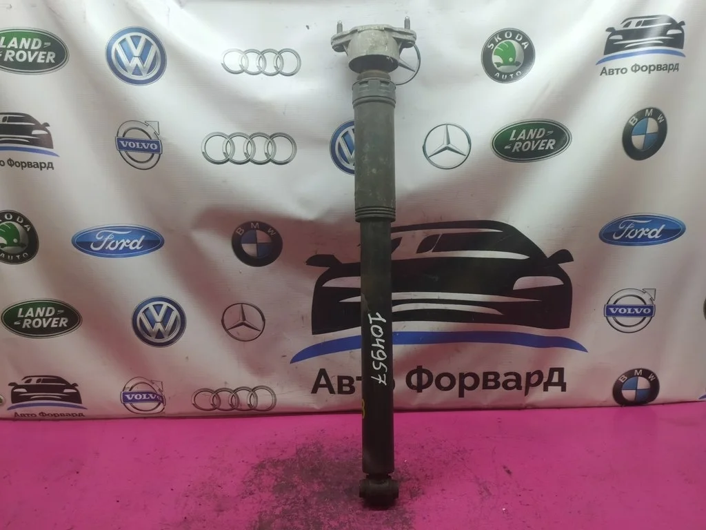Амортизатор задний MB W212 CLS W218 A2123204630